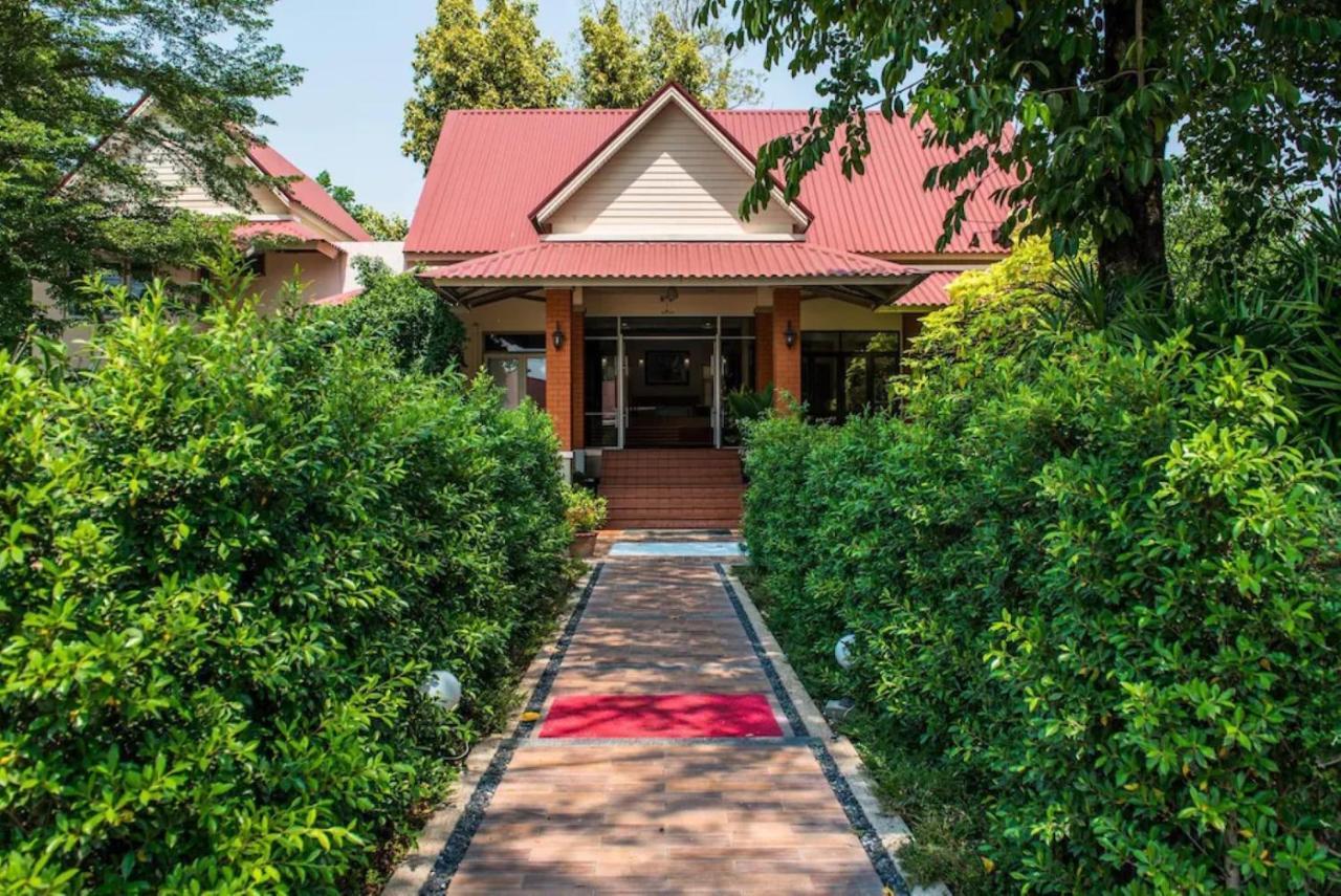 Tonwa Resort Hotel Khon Kaen Exterior foto